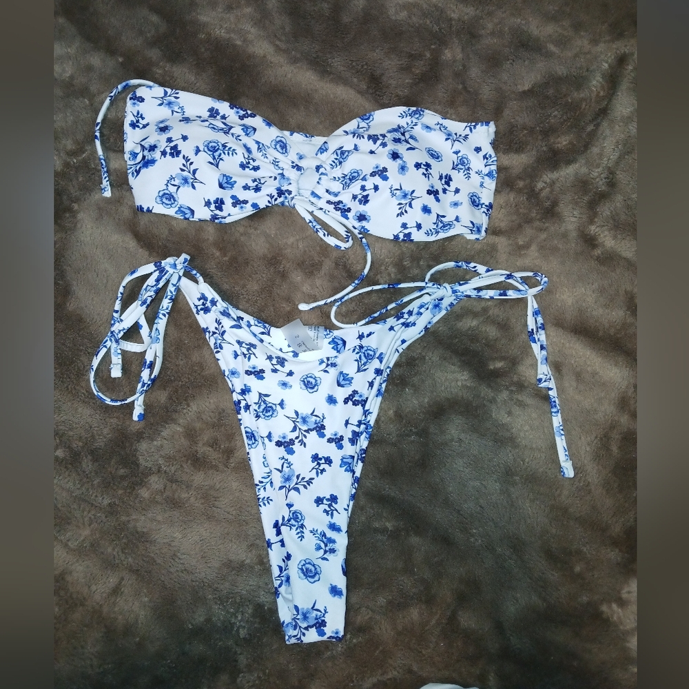 Nwot 2 Piece Bikini